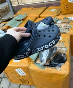 Buy Wholesale Crocs Pallets