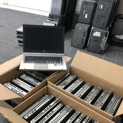 Buy Laptop Liquidation Pallets (40 Laptops From $2,800)
